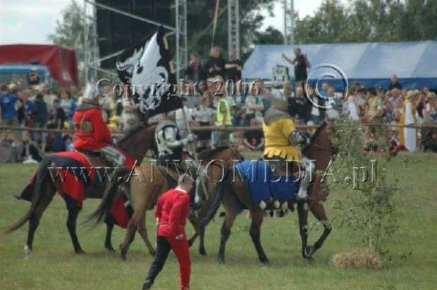 Inscenizacja Bitwy pod Grunwaldem 15.07.2006r.
www.ANWOMEDIA.pl