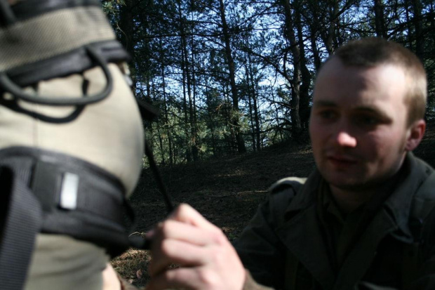 Trening dla Grup Rekonstrukcji Historycznych na poligonie w Toruniu z udziałem 82nd Airborne Division "PARAGLITE" w dniach 23-25 marca 2007 roku.