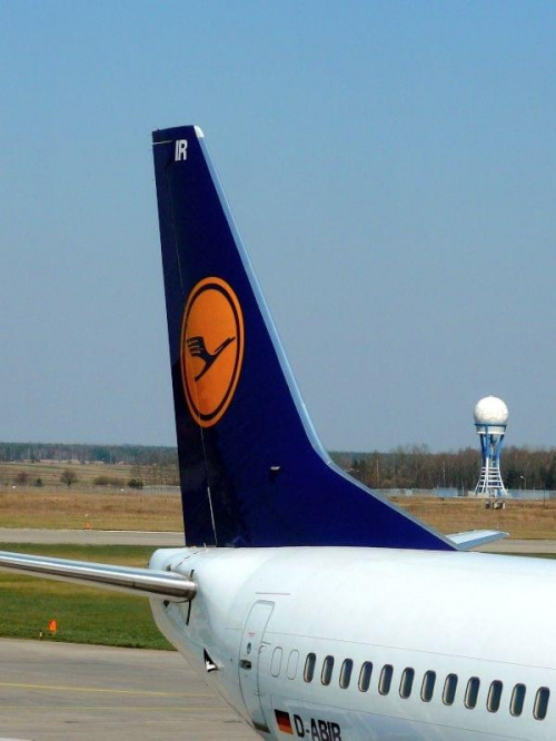 Boeing 737-500 (Lufthansa) #lufthansa #ogon #boeing #EPKT #pyrzowice