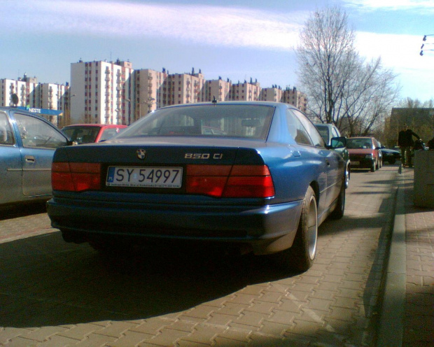 BMW 850