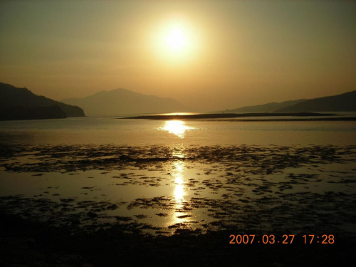 W drodze z Loch Ness na Skye Island Eilean Donan Castle