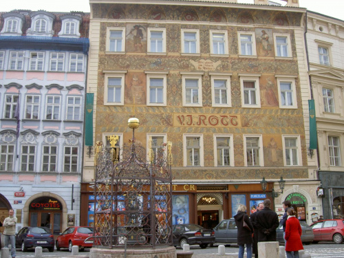 Tzw. Male Namesti, czyli Mały Rynek znajdujący sie w pobliżu Placu Staromiejskiego #Praga