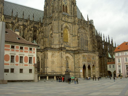 Katedra św. Wita- od strony Trzeciego Dziedzińca #Praga