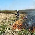 Dzisiaj t.j. 12.04.2007 ok. godziny 16.00 zostaliśmy, zadysponowani do pożaru suchej trawy w miejscowości Nowe Kolnie. Spaleniu uległy nieużytki rolne, o powierzchni ok. 3ha na terenie zalewowym, przy rzece Odra. Po powrocie do remizy, po ok. 5 minutac...