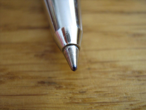 długopis w makro