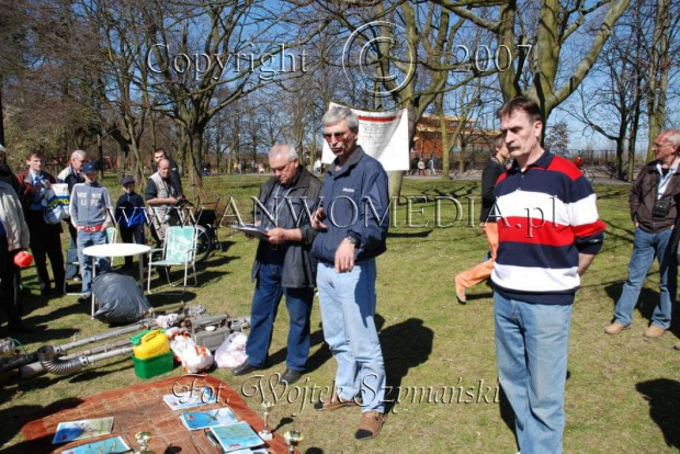 Zawody Balonów na powietrze ciepłe Sopot 15.04.2007r.
www.ANWOMEDIA.pl