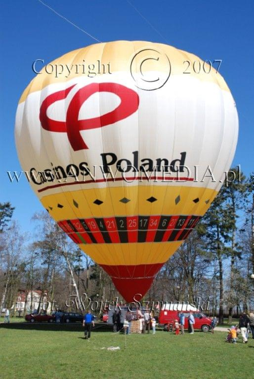 Zawody Balonów na powietrze ciepłe Sopot 15.04.2007r.
www.ANWOMEDIA.pl