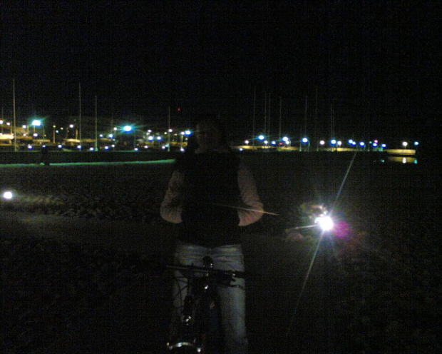 Plaża w Gdyni nocą ...