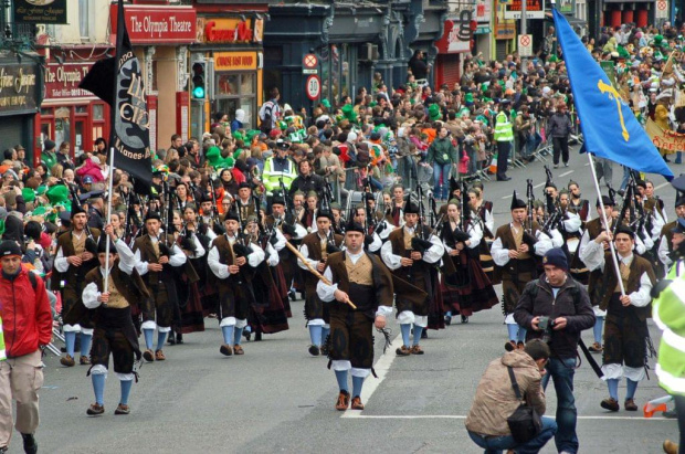 Są to zdjęcia z tegorocznej parady w dniu św. Patryka w Dublinie.