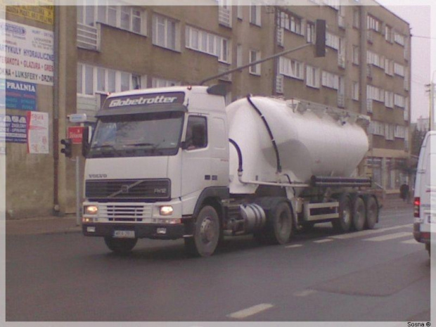 ul. Kościuszki Garwolin DK17 #volvo #cementowóz #ciężarówki #garwolin