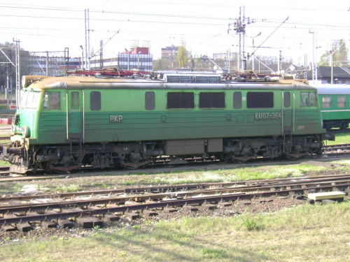 Lokomotywownia Katowice - EU 07-364 #katowice #lokomotywownia #kolej #EU07