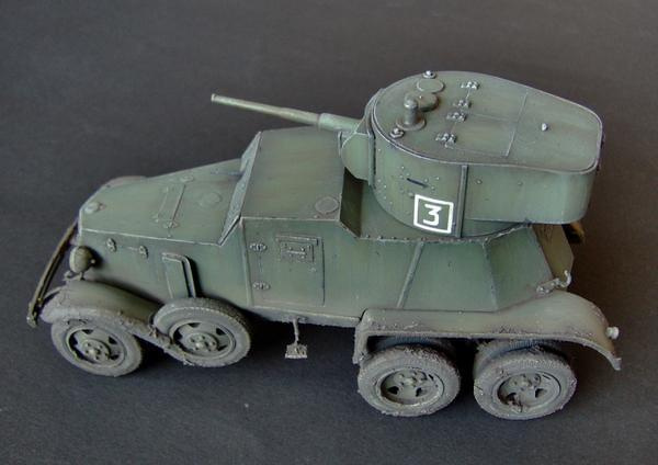 BA-3 1/35 Zwezda Gulumik