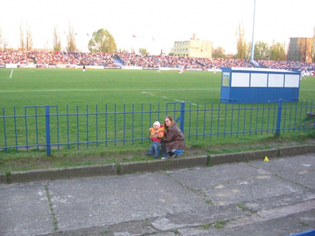 Pierwszy ligowy mecz Kingi - Cicha 6 - 22 kwietnia 2007r., godz. 19.00 - Ruch Chorzów - Piast Gliwice, wynik niestety remisowy 0-0