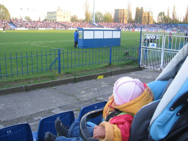 Pierwszy ligowy mecz Kingi - Cicha 6 - 22 kwietnia 2007r., godz. 19.00 - Ruch Chorzów - Piast Gliwice, wynik niestety remisowy 0-0