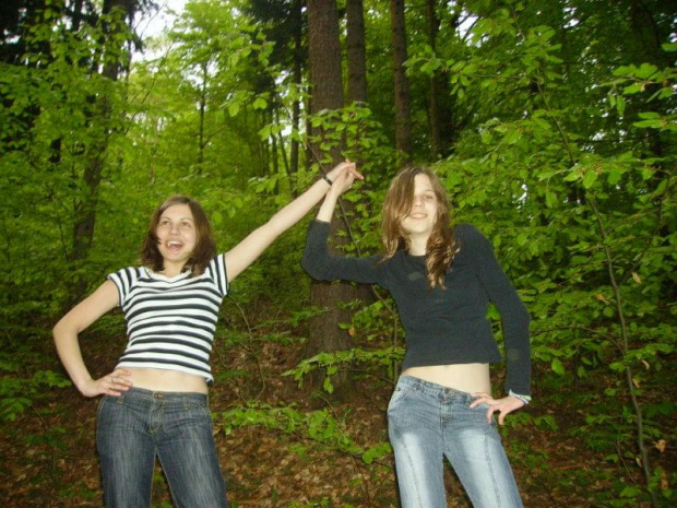 dominika i aga na zielonej szkole 2006