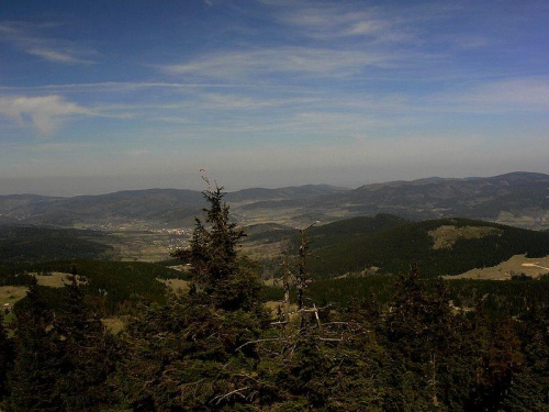 Wycieczka na Czarną Górę - widok na Góry Bialskie z wieży widokowej