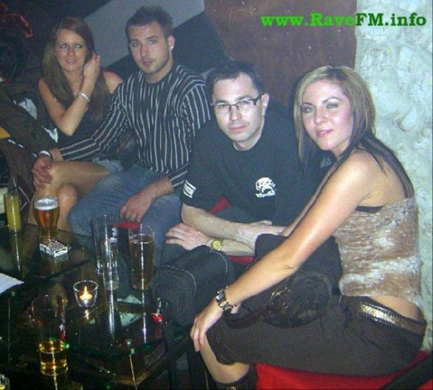 impreza w Crazy Bar - sobota 21marca roku 2007 - raport by shakespeare - RaveFM Team #CrazyBar #bar #club #klub #impreza #imprezka #crazy #sqn #shakespear #ravefm #clubbing #marzec #MissAlex #info #szekspir #towarzystwo #kolesie #laski #loza #stoliki