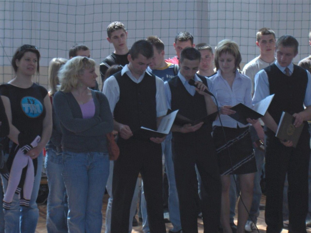 27 kwietnia 2007 pożegnaliśmy kolejnym rocznik absolwentów sobieszyńskiej szkoły. #Sobieszyn #Brzozowa #Absolwenci2007