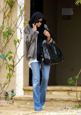 Ashley visiting a friend in Beverly Hills-styczeń 2007