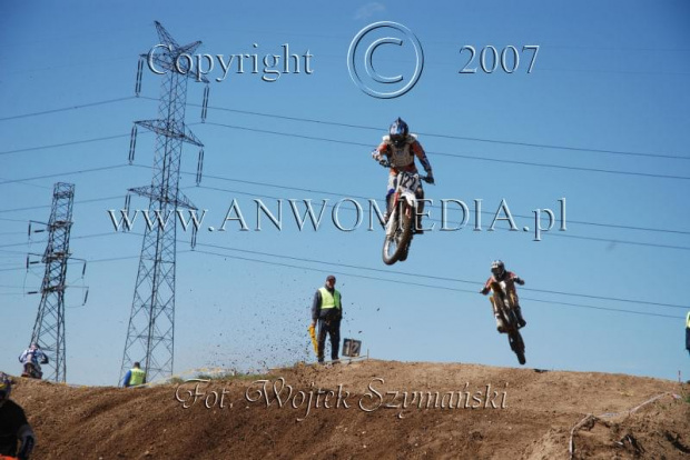 MOTOCROSS MISTRZOSTWA EUROPY w kl.. 125 J. Open Gdańsk 29.04.2007r.
www.ANWOMEDIA.pl