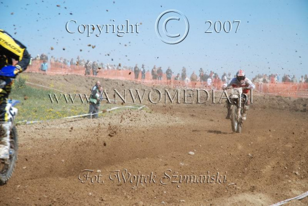 MOTOCROSS MISTRZOSTWA EUROPY w kl.. 125 J. Open Gdańsk 29.04.2007r.
www.ANWOMEDIA.pl