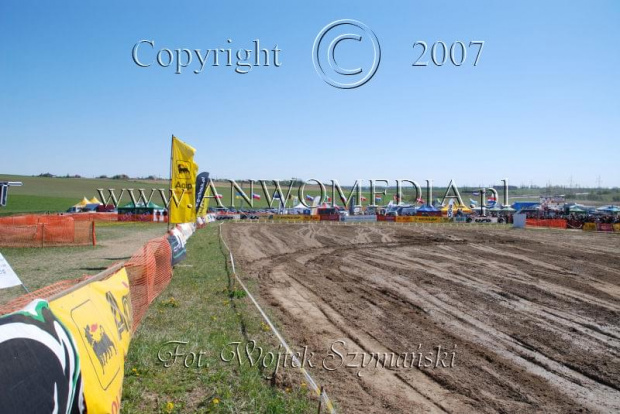 MOTOCROSS MISTRZOSTWA EUROPY w kl.. 125 J. Open Gdańsk 29.04.2007r.
www.ANWOMEDIA.pl