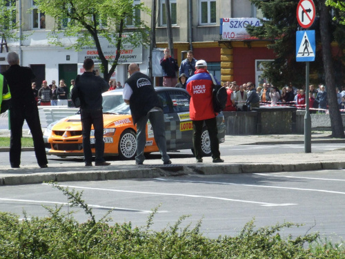 29-04-2007 Tomaszów Maz. Plac Kościuszki #samochody