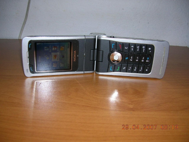 n90