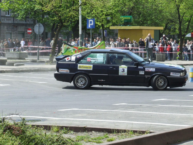 29-04-2007 Tomaszów Maz. Plac Kościuszki #samochody