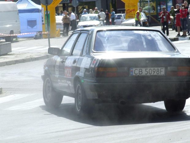 29-04-2007 Tomaszów Maz. Plac Kościuszki #samochody