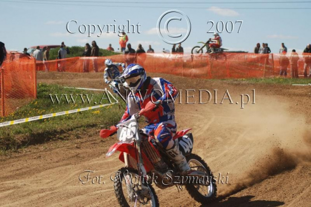 MOTOCROSS MISTRZOSTWA EUROPY w kl. 125 J. open Gdańsk 29.04.2007r.
www.ANWOMEDIA.pl