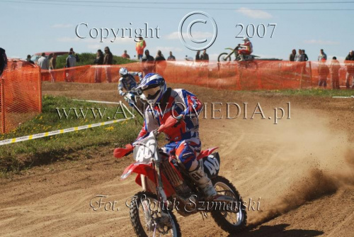 MOTOCROSS MISTRZOSTWA EUROPY w kl. 125 J. open Gdańsk 29.04.2007r.
www.ANWOMEDIA.pl