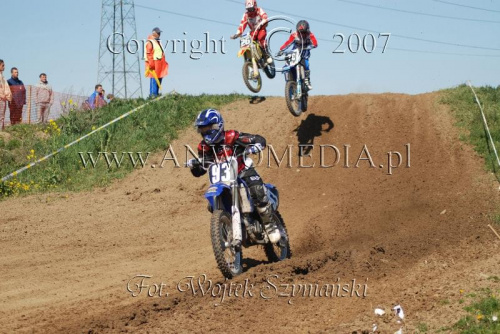 MOTOCROSS MISTRZOSTWA EUROPY w kl. 125 J. open Gdańsk 29.04.2007r.
www.ANWOMEDIA.pl