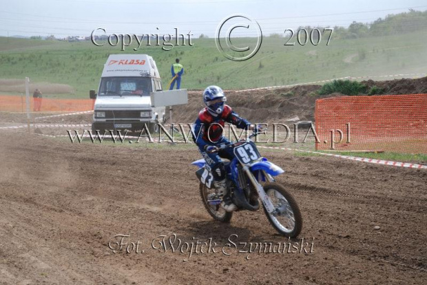 MOTOCROSS MISTRZOSTWA EUROPY w kl. 125 J. open Gdańsk 29.04.2007r.
www.ANWOMEDIA.pl