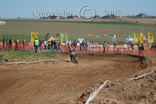 MOTOCROSS MISTRZOSTWA EUROPY w kl. 125 J. open Gdańsk 29.04.2007r.
www.ANWOMEDIA.pl