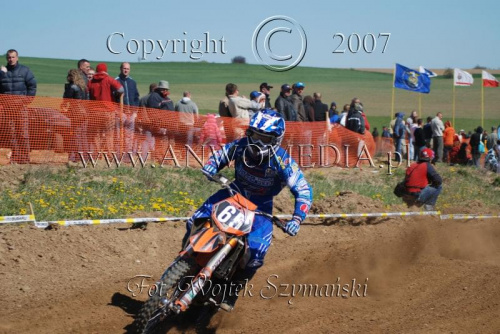 MOTOCROSS MISTRZOSTWA EUROPY w kl. 125 J. open Gdańsk 29.04.2007r.
www.ANWOMEDIA.pl