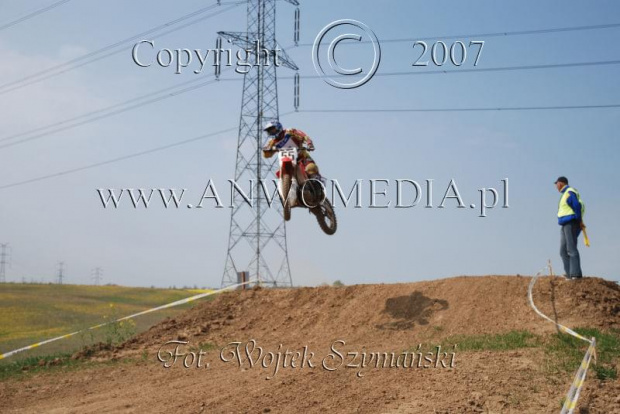 MOTOCROSS MISTRZOSTWA EUROPY w kl. 125 J. open Gdańsk 29.04.2007r.
www.ANWOMEDIA.pl