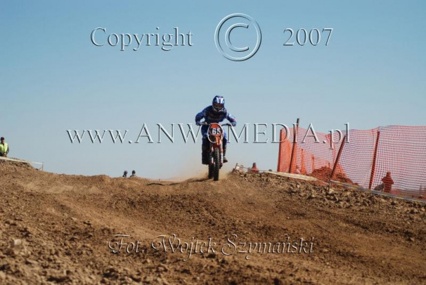 MOTOCROSS MISTRZOSTWA EUROPY w kl. 125 J. open Gdańsk 29.04.2007r.
www.ANWOMEDIA.pl