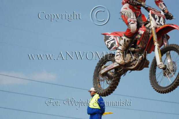 MOTOCROSS MISTRZOSTWA EUROPY w kl. 125 J. open Gdańsk 29.04.2007r.
www.ANWOMEDIA.pl