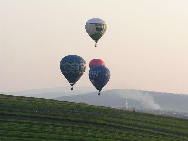 #ZachódSłońca #balony #niebo