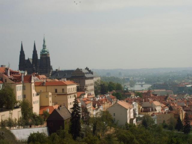 panorama praska z katedrą św. Wita #karpacz #praga #góry