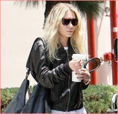 Ashley shopping in Beverly Hills-paparazzi kwiecień 2007