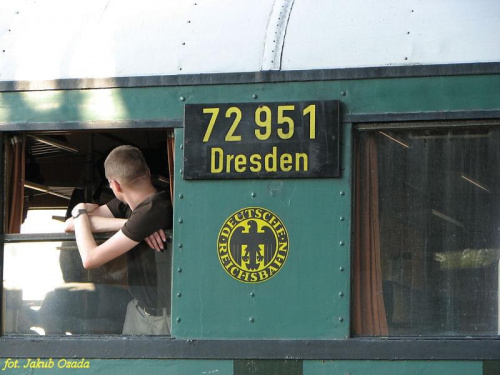 Niemiecki skład czeka na stacji w Wolsztynie