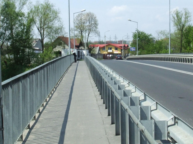 7 V 2007- Spacer na Niebieskie Źródła- most na rzece Pilicy #NiebieskieŹródła #TomaszówMaz #spacery