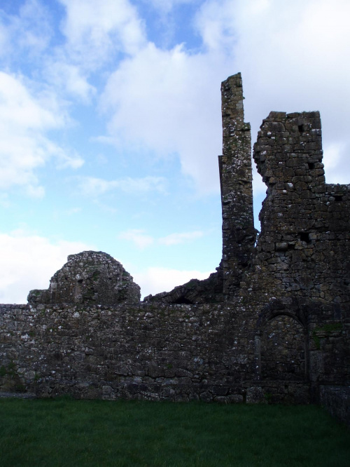 Mala swiatynia kolo Rock of Cashel