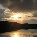 #Przyroda #natura #nature #DerNatur #ZachódSłońca #sunset #DerSonnenuntergang #drzewa #tree #DerHund #jezioro #lake #DerSee