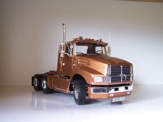 Ford LTLA 9000