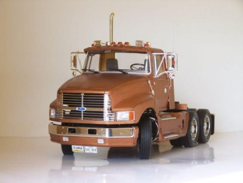 Ford LTLA 9000