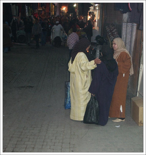 Trzy Gracje - rozmowa #Bazar #Marok #Marrakech