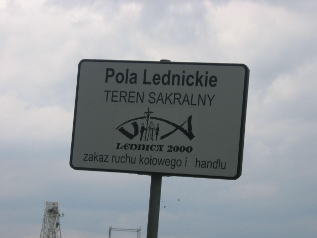 Zdjęcia przedstawiają LEDNICĘ 2007 z harcerskiego punktu widzenia.